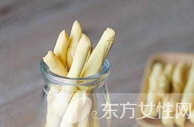 磨牙饼干如何自己制作 磨牙饼干几个月开始吃