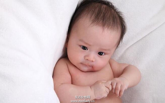 3个月的宝宝发育标准 请谨记这些护理注意事项