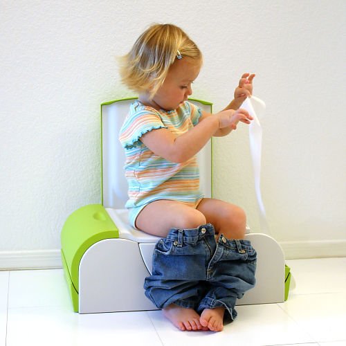 婴儿大便有泡沫怎么办 揭婴儿大便的七种异状