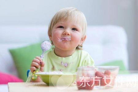 宝宝辅食添加宝妈们要留心的十大注意事项