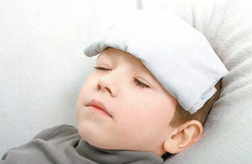 收好这些退烧方法 宝宝发烧也不怕