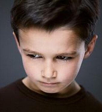 自闭症的表现 小孩自闭症的表现症状