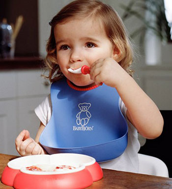 宝宝被蚊子咬了怎么办 教你几招防蚊诀窍