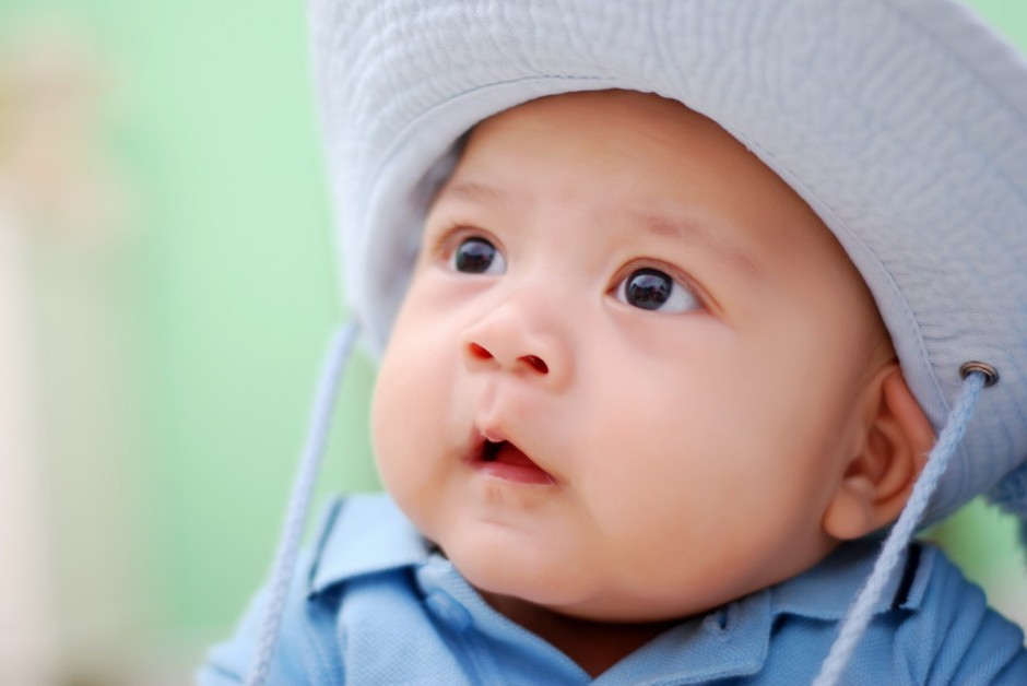 八个月的宝宝吃什么辅食 八个月的宝宝添加辅食注意事项