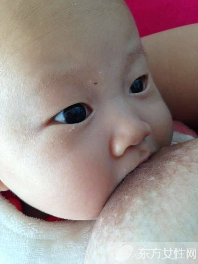 婴儿为什么吐奶 这种情况下应该马上送医