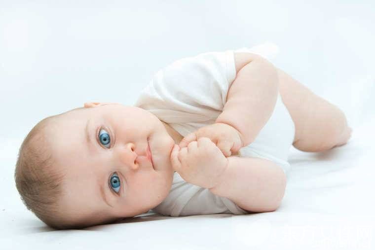 5个月宝宝辅食食谱 5个月宝宝不能吃的食物