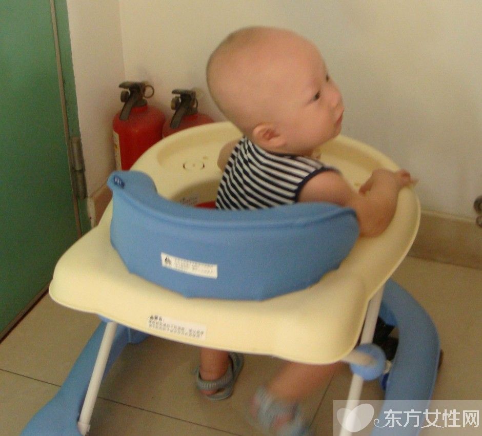 学步车的危害有哪些 要当心宝宝玩出 童车病