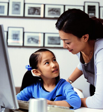 自闭症的表现 患上自闭症的原因有哪些