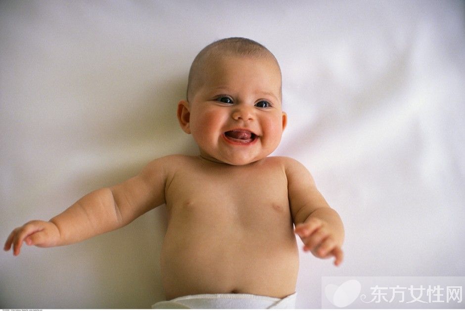 宝宝打嗝怎么办 解除宝宝打嗝的小窍门