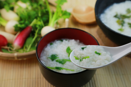 宝宝嗓子哑了怎么办 嗓子哑当心是喉炎