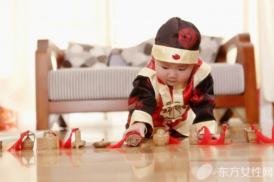 抓周要准备哪些东西 抓周的6大注意事项