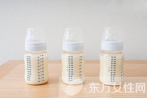 冲奶粉的最佳水温是多少 怎样冲调奶粉才正确