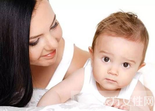 五个月宝宝吃奶量 几招教你如何知道宝宝吃饱没　　