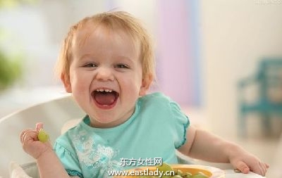 宝宝发烧尽量少输液少吃退烧药