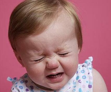 小儿肠套叠症状有哪些 该如何处理