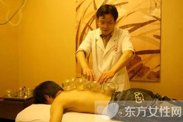 拔火罐减肥的好处与坏处 拔火罐减肥会反弹吗