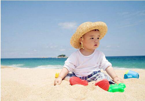 宝宝中暑的症状 有些东西万万不能吃