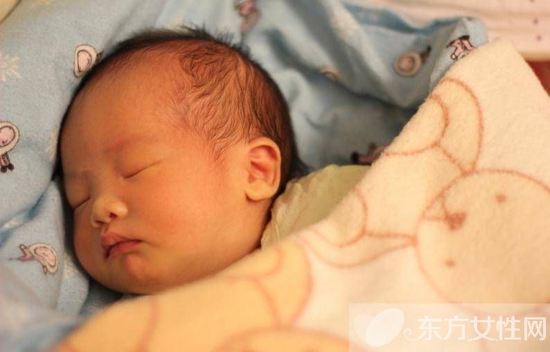 夏季新生儿如何护理 这些护理禁忌一定要准守哦