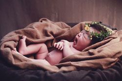 新手妈妈必备的初生婴儿用品清单大全