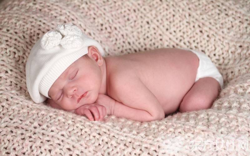 宝宝睡觉不踏实是怎么回事 八大原因在捣鬼