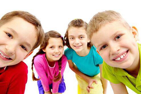 宝宝不肯上幼儿园 你应该这样引导他