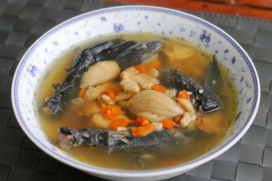 月经不调莫慌 有乌鸡汤帮你调经