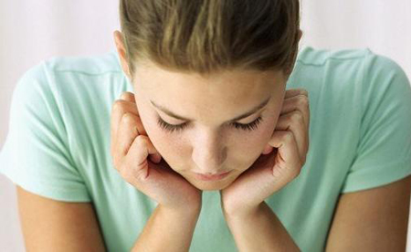 这些月经前的症状 提醒你大姨妈要来了