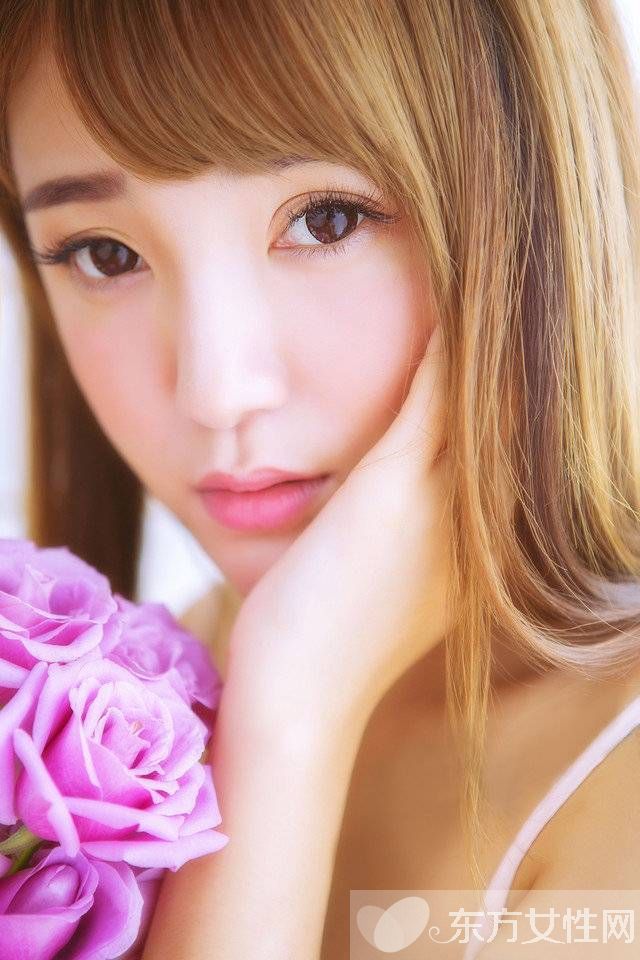 乳腺癌的早期症状表现 乳腺癌的克星食物有哪些