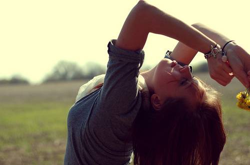 白带脓性小心宫颈炎 按摩加食疗轻松帮你搞定