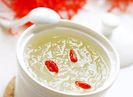 卵巢囊肿能吃燕窝吗 燕窝的营养价值有哪些