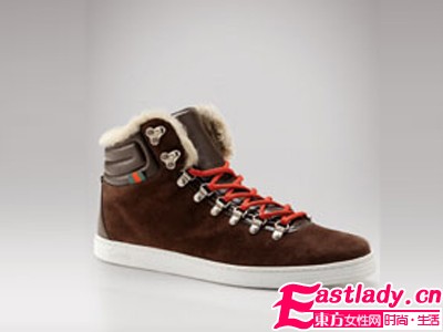 达人秋冬必备高筒鞋        街拍抢眼新单品