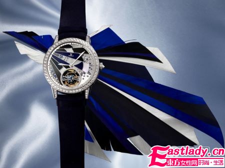 释放似火激情 三款珠宝腕表为圣诞添彩