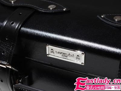 低调却不乏品味 Mastermind JAPAN推出暗黑奢华行李箱