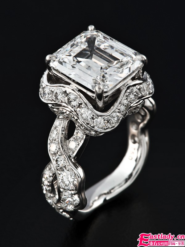 索俪泰上海珠宝展 顶级饰品上演品牌大战