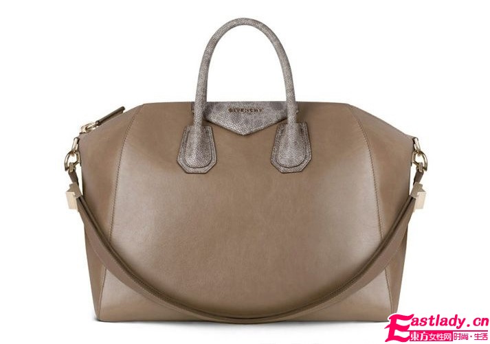 Givenchy推2011新春手袋 新材质带来新感觉