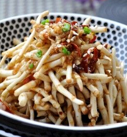 鱼腥草的作用 消暑美食剁椒炒鱼腥草