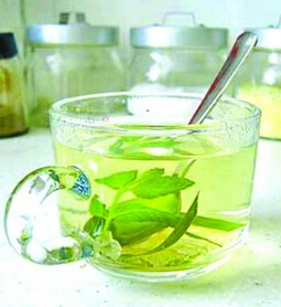 薄荷叶怎么吃 薄荷叶泡水喝