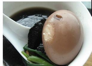 何首乌如何治白发 何首乌治疗白头发方法