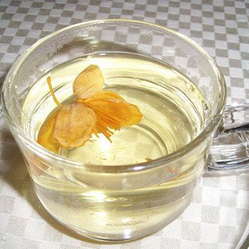 夏季如何防中暑 夏季用金银花泡茶喝防中暑