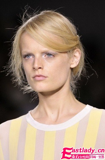2012春夏时装周十大超模引关注
