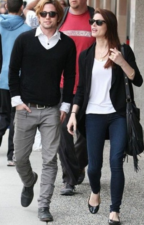 初夏女星衷爱的出街爱鞋