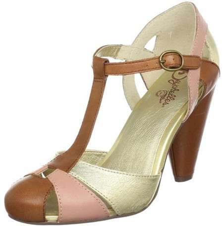 初夏女星衷爱的出街爱鞋