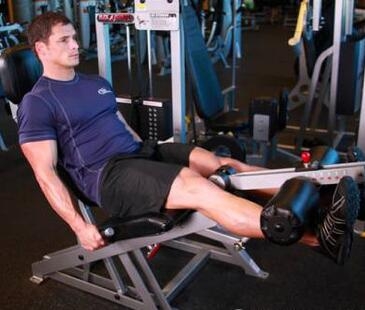 健身器材使用方法，不同健身器材美体功能各不