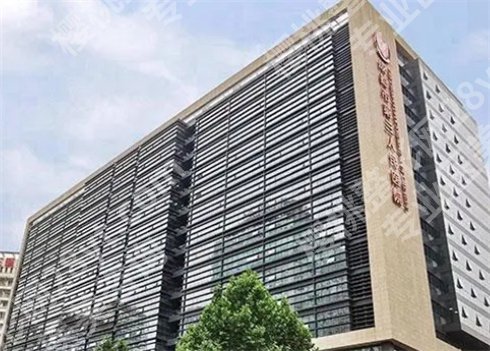 成都近视眼修复手术医院排名榜单！科学调节追求视力