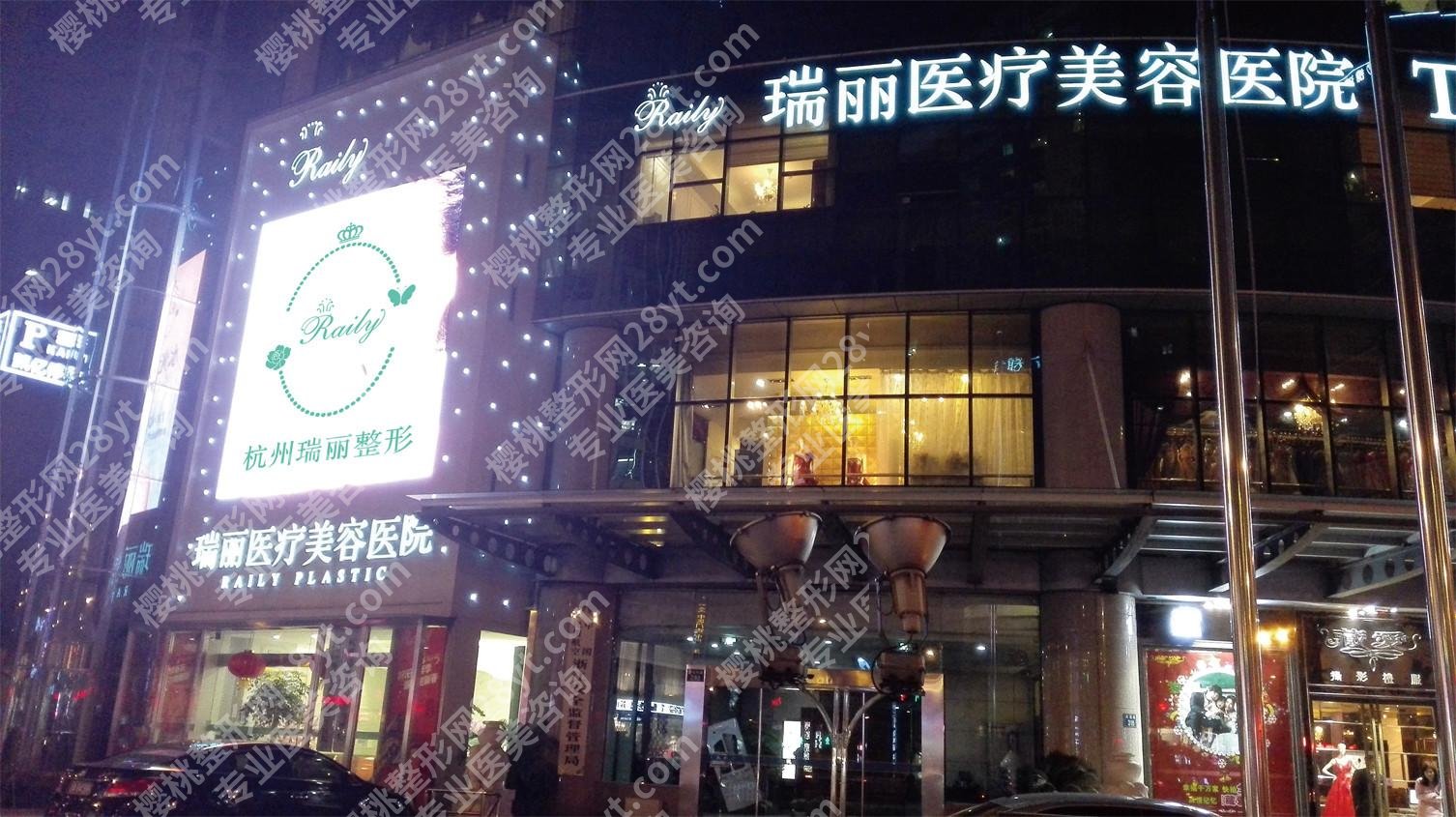 徐刚医生做双眼皮咋样？医生详细介绍、坐诊医院公布