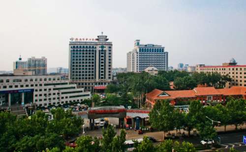 济南市中心医院.jpg