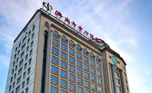 济南市中心医院.jpg