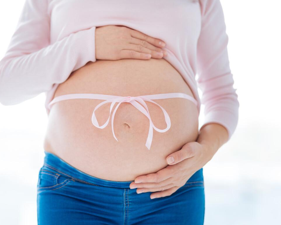 怀孕期间老婆特别爱哭!面对情绪容易崩溃的孕妈 老公该怎么面对这一情况?