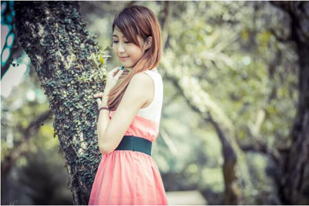 遇到喜欢的男生如果不主动那就给些暗示吧