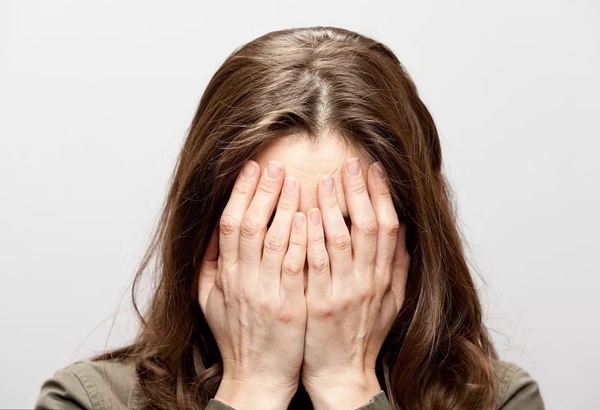 女人郁仰症有哪些症状(女人仰郁症咋自疗)